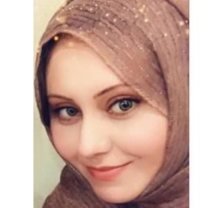 Meet your Posher, Zehra